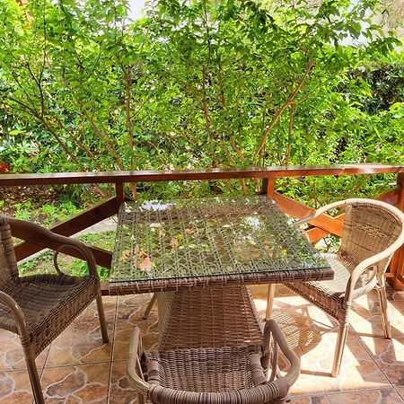 Apartments Maris Garden Петровац Экстерьер фото